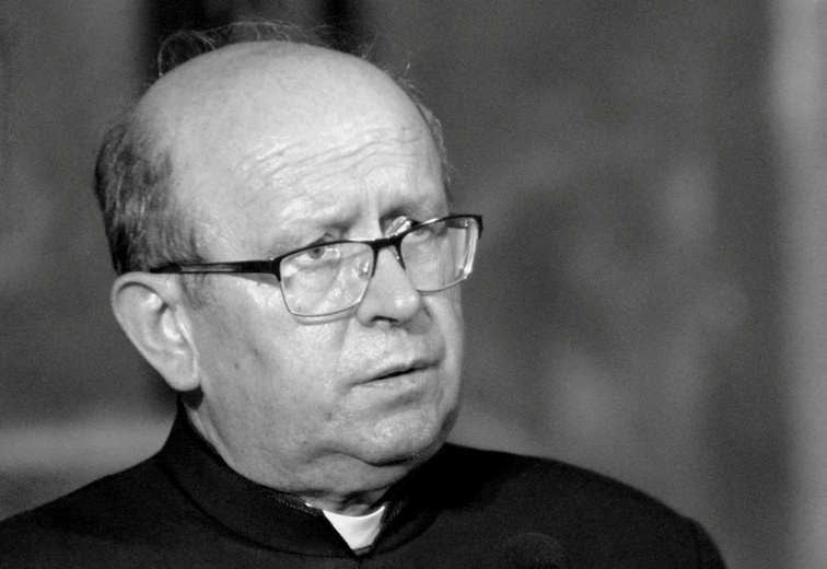 Śp. ks. prał. Adam Myszkowski (1952-2021).