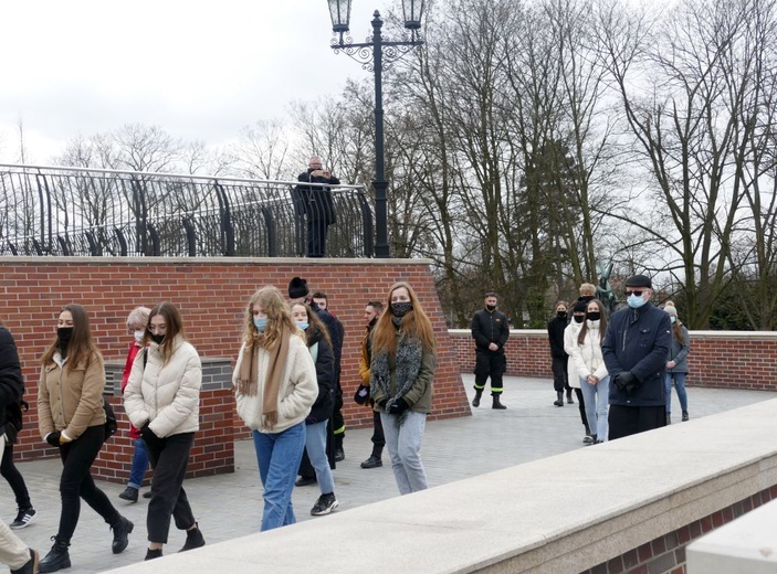 Pielgrzymka maturzystów z Dolnego Śląska na Jasną Górę - cz. II
