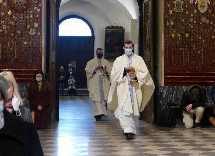 Pielgrzymka maturzystów z Dolnego Śląska na Jasną Górę - cz. II