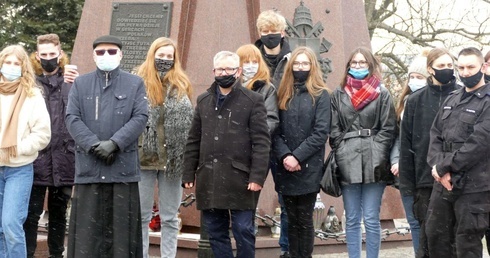 Pielgrzymka maturzystów z Dolnego Śląska na Jasną Górę - cz. II
