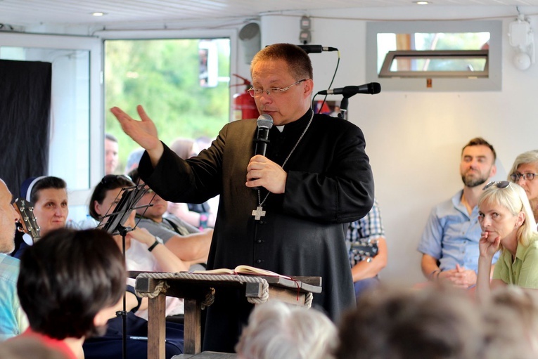 Naukę rekolecyjną wygłosi bp Grzegorz Ryś.