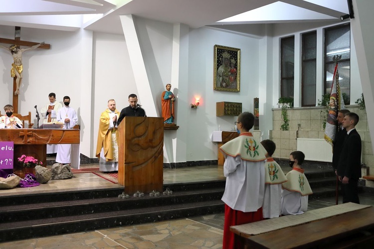 Sztandar Męskiej Grupy Apostolskiej z Krościenka