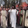 ▲	Bernardyni zapraszają do uczestnictwa w celebracjach liturgicznych i nabożeństwach. Na zdjęciu uroczystości Niedzieli Palmowej w 2019 roku.
