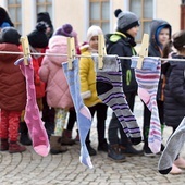 ▲	W polkowickiej akcji brały udział dzieci z tamtejszych przedszkoli i szkół.