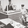 Adolf Eichmann  podczas procesu w Izraelu. Wytropienie i wywiezienie  z Argentyny tego zbrodniarza wojennego było jedną  z najgłośniejszych akcji Mosadu