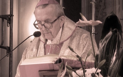   Bp Edward Materski (1923-2012).