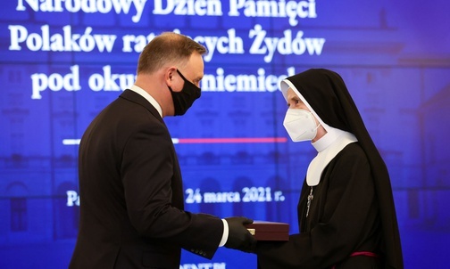 Ratowali Żydów, ocalili człowieczeństwo