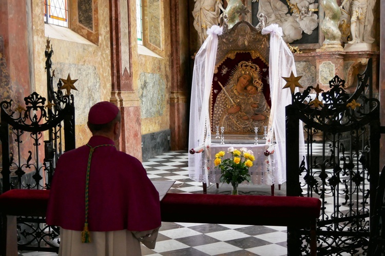 Kanoniczne objęcie archidiecezji gdańskiej przez abp. Wojdę