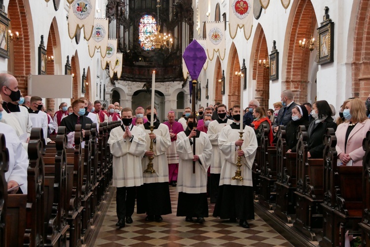 Kanoniczne objęcie archidiecezji gdańskiej przez abp. Wojdę