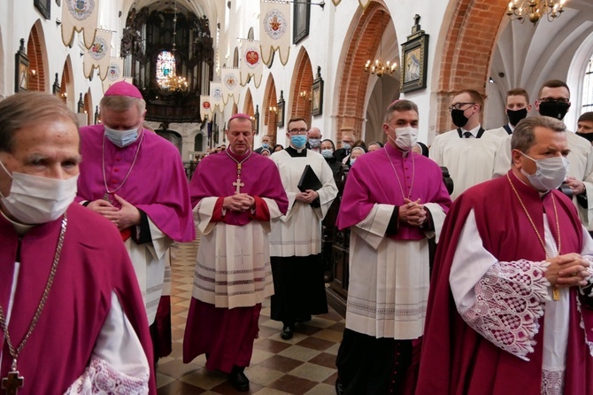 Kanoniczne objęcie archidiecezji gdańskiej przez abp. Wojdę