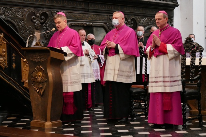 Kanoniczne objęcie archidiecezji gdańskiej przez abp. Wojdę