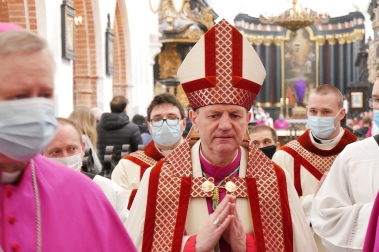 Kanoniczne objęcie archidiecezji gdańskiej przez abp. Wojdę