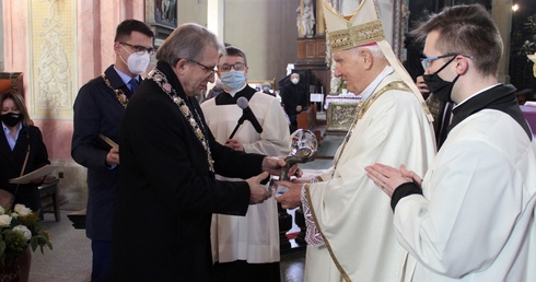 17. rocznica ustanowienia diecezji i wręczenie bp Ignacemu tytułu Honorowego Obywatela Dolnego Śląska