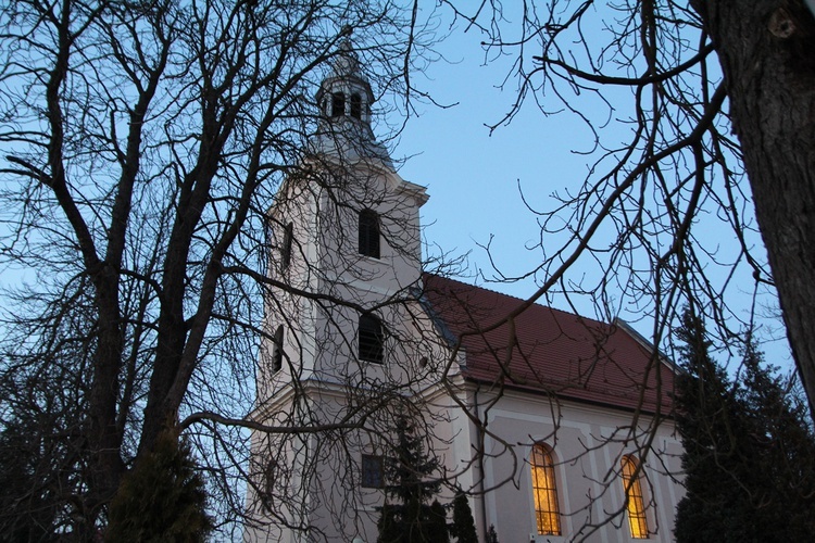 EDK w Dobrzykowicach i Rodzinna EDK we Wrocławiu-Strachocinie