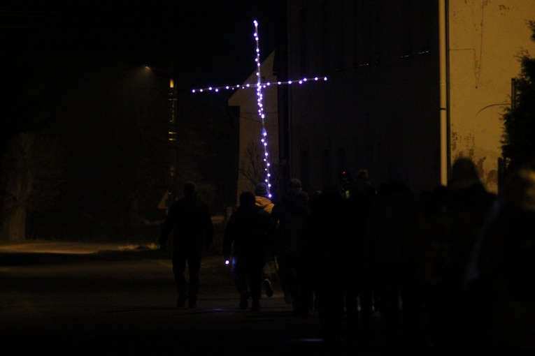 Zbylutów. Poszli w noc, za krzyżem