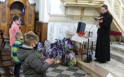 Wielkopostne spotkanie dla dzieci Brata Alberta w Białej