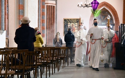 Niedziela Palmowa w katedrze