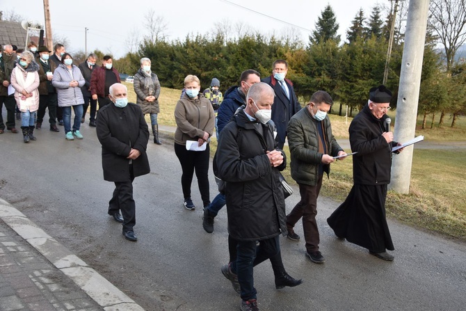 Plenerowa Droga Krzyżowa pod Babią Górą