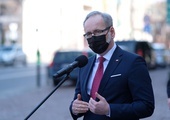 Niedzielski: Mamy symptom zahamowania wzrostu liczby zakażeń