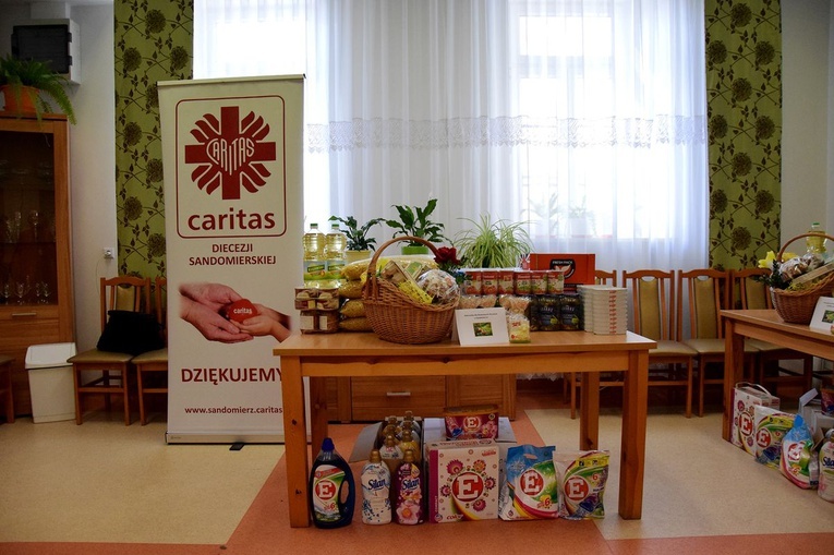 Żywność dla potrzebujących 