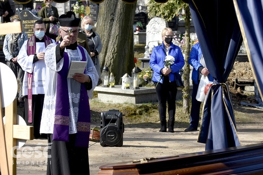 Uroczystości pogrzebowe niepokalanki - s. Danieli Myszki