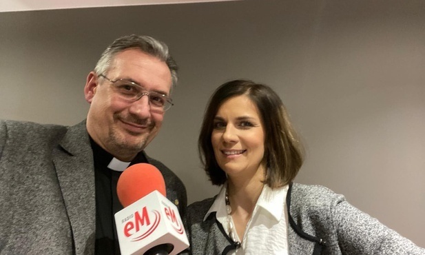 Ks. Piotr Kieniewicz MIC, Dominika Szczawińska