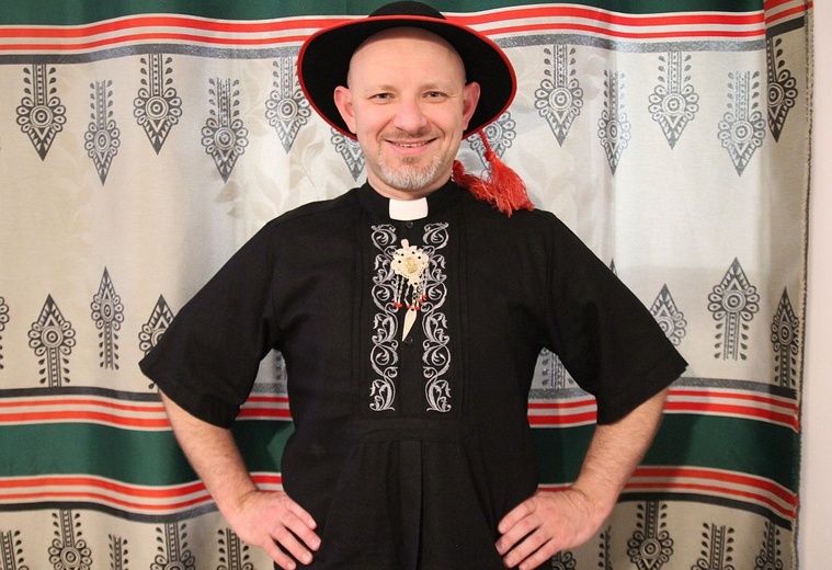 Ks. Wojciech Pal zaprasza do ciagłej pracy nad sobą - nie tylko w Wielkim Poście.