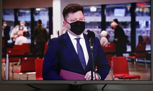 Dworczyk: Zdecydowaliśmy się uruchomić zapisy na szczepienia osób między 40. a 60. rokiem życia