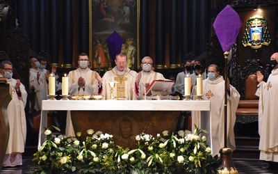 - Eucharystia jest ogromnym darem od samego Boga - mówił abp Wojda.