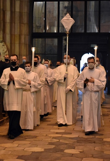 Wielki Czwartek 2021 w archikatedrze wrocławskiej