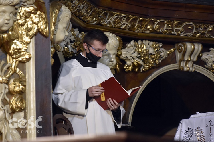 Liturgia Męki Pańskiej w świdnickiej katedrze