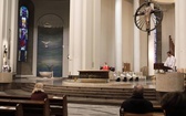 Liturgia Męki Pańskiej w katowickiej katedrze.