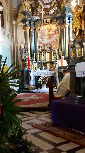 Pochówek ks. Henryka Pragi w rodzinnym grobowcu