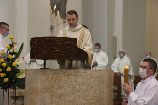 Katowicka katedra. Msza św. w intencji zmarłego ks. Józefa Pawliczka