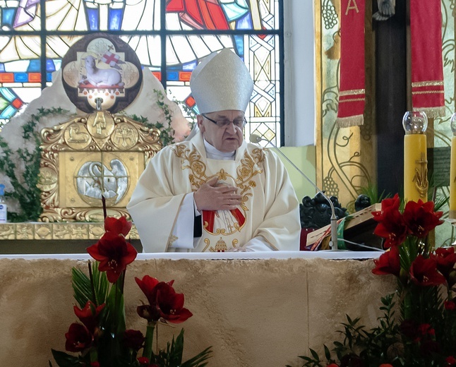 Wprowadzenie relikwii w Połczynie-Zdroju
