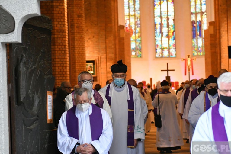 Głogów pożegnał śp. ks. kan. Aleksandra Walkowiaka