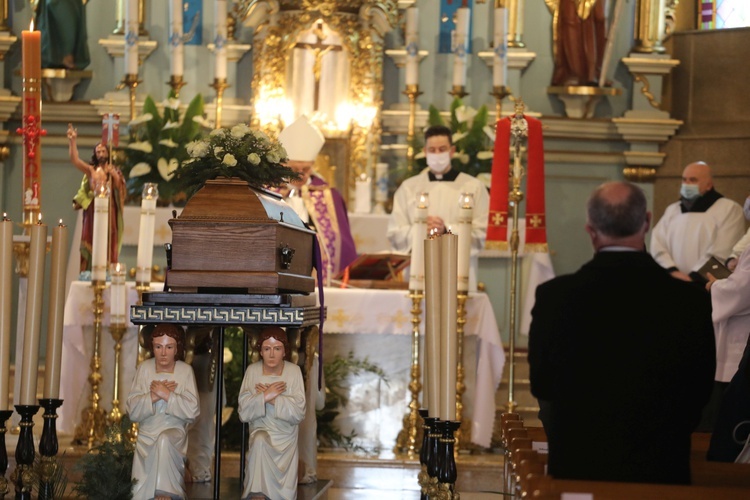 Pogrzeb ks. Stanisława Byrdziaka w Czańcu