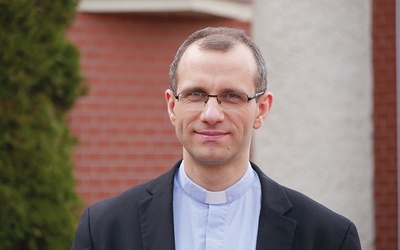 Ksiądz jest wykładowcą nauk biblijnych w Gdańskim Seminarium Duchownym oraz w Szkole Biblijnej Archidiecezji Gdańskiej.
