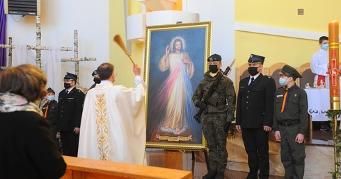Znak ufności, znak nadziei 