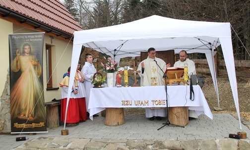 Msza św. na Klimasce w Niedzielę Miłosierdzia.