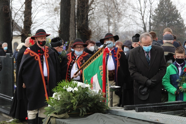 Pogrzeb śp. ks. prał. Krzysztofa Ryszki w Bielsku-Białej Wapienicy