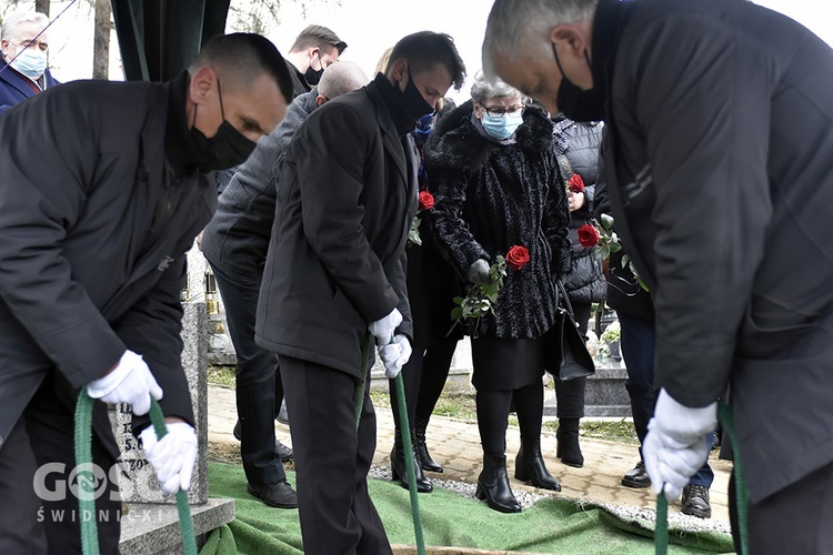 Pogrzeb Kazimierza Regmunta, brata bp. Stefana z diecezji zielonogórsko-gorzowskiej