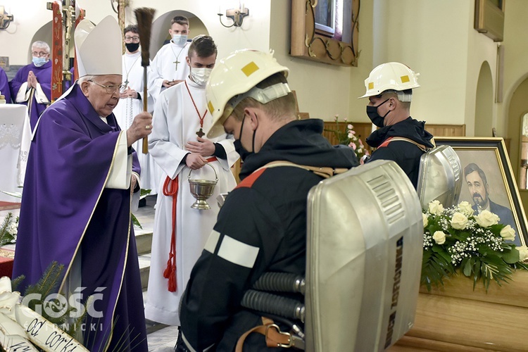 Pogrzeb Kazimierza Regmunta, brata bp. Stefana z diecezji zielonogórsko-gorzowskiej