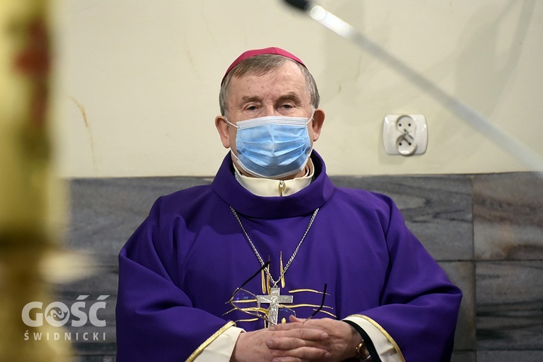 Pogrzeb Kazimierza Regmunta, brata bp. Stefana z diecezji zielonogórsko-gorzowskiej