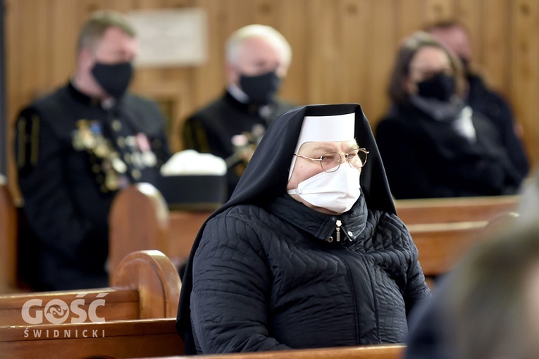 Pogrzeb Kazimierza Regmunta, brata bp. Stefana z diecezji zielonogórsko-gorzowskiej