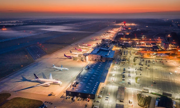 Region. Pyrzowice Airport podsumowuje pierwszy kwartał