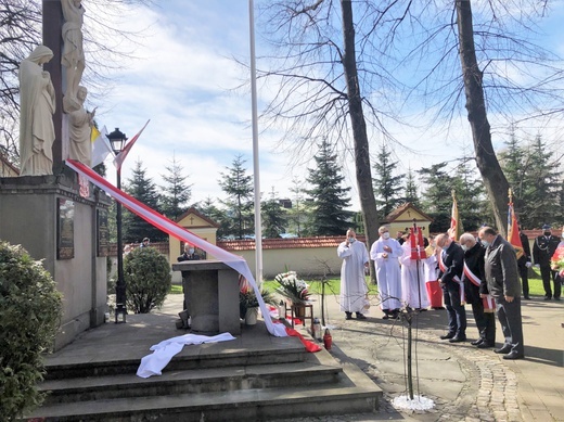 Msza św. za ofiary zbrodni katyńskiej i katastrofy smoleńskiej