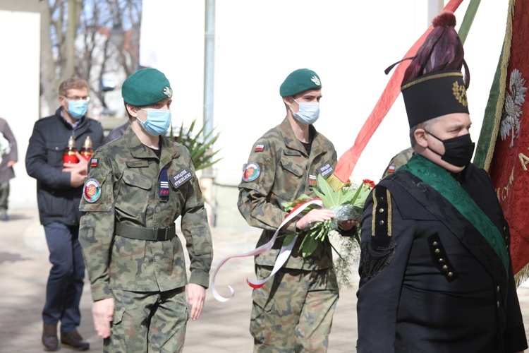 Msza św. za ofiary zbrodni katyńskiej i katastrofy smoleńskiej