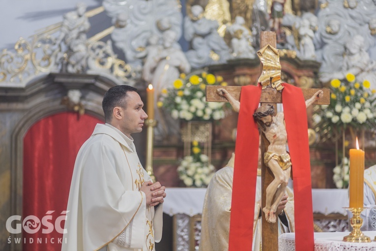 Lutomia Dolna. Intronizacja relikwii św. Jana Pawła II