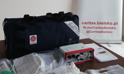 Najmłodsi pacjenci z Bielska-Białej dostali respirator od Caritas
